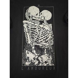 Threadless Black L'Amoureux T Shirt Kissing Skeletons Size XL